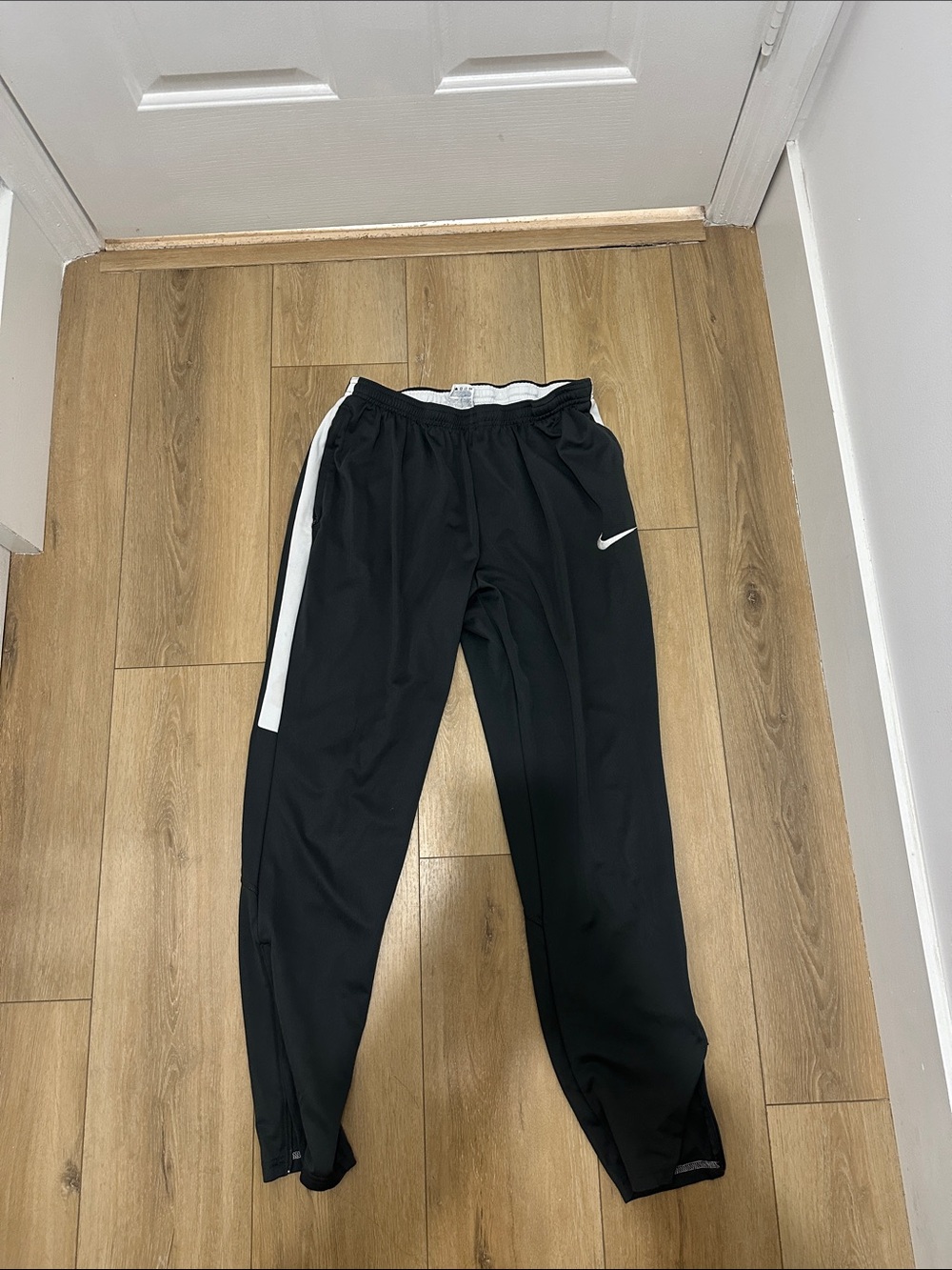 Nike Kids Gray Jogger Pants with White Side Stripe